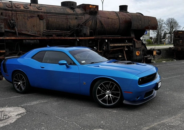 Dodge Challenger cena 149900 przebieg: 85000, rok produkcji 2016 z Stary Sącz małe 781